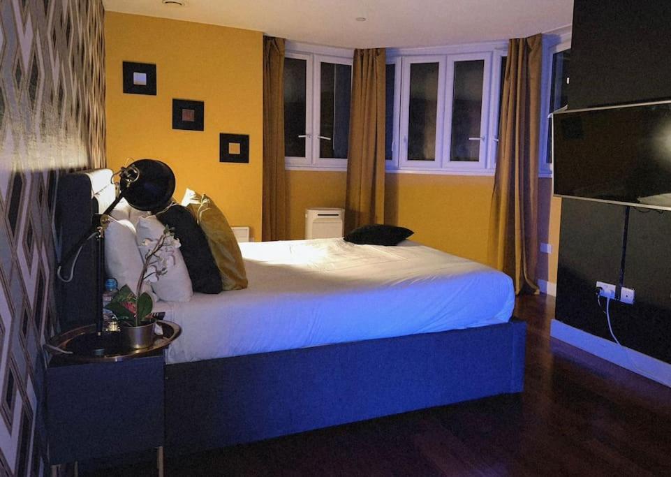 Cosy City Centre Apartment With Parking Birmingham Dış mekan fotoğraf
